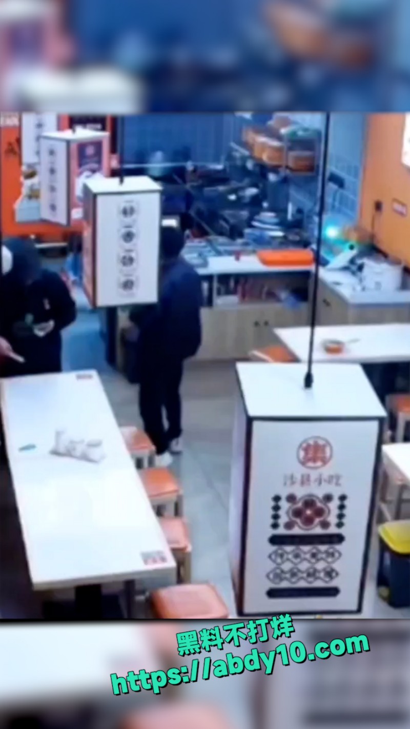 屁股有这么好闻吗 1