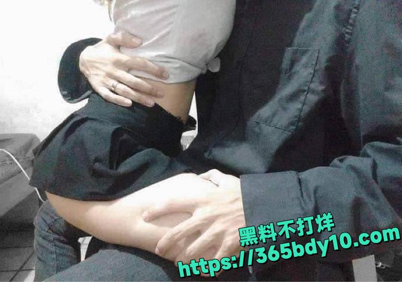 诗涵与青春摄影师私拍翻车19