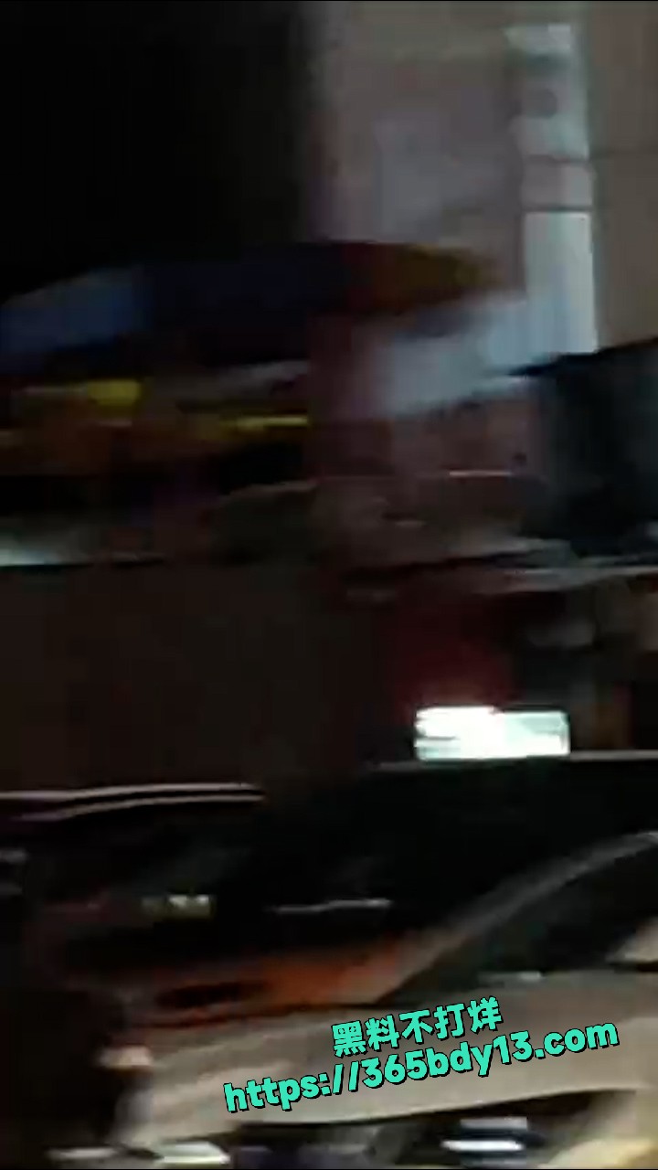 酒店做爱不拉窗帘 9