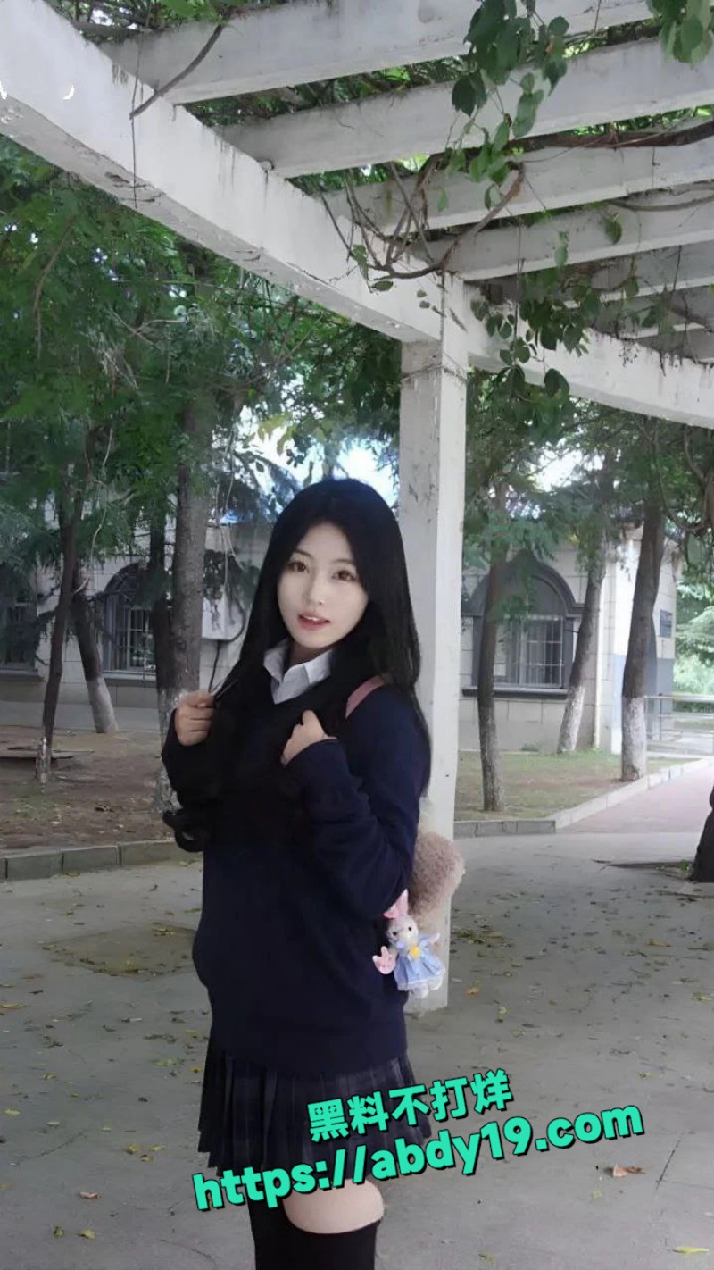 福建大学大一学生妹李梓涵 7