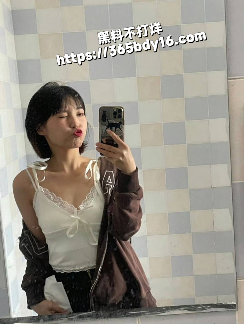 推特萝莉女友小梅 15