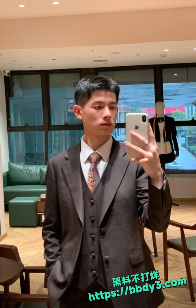 张天翼 32