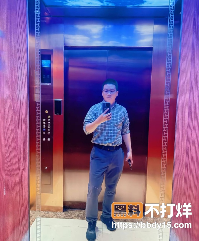 渣男与小三薛小芳28