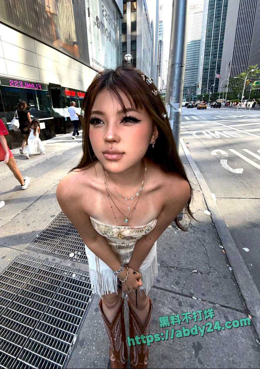 小红书博主小鱼留学期间变媚黑婊 22