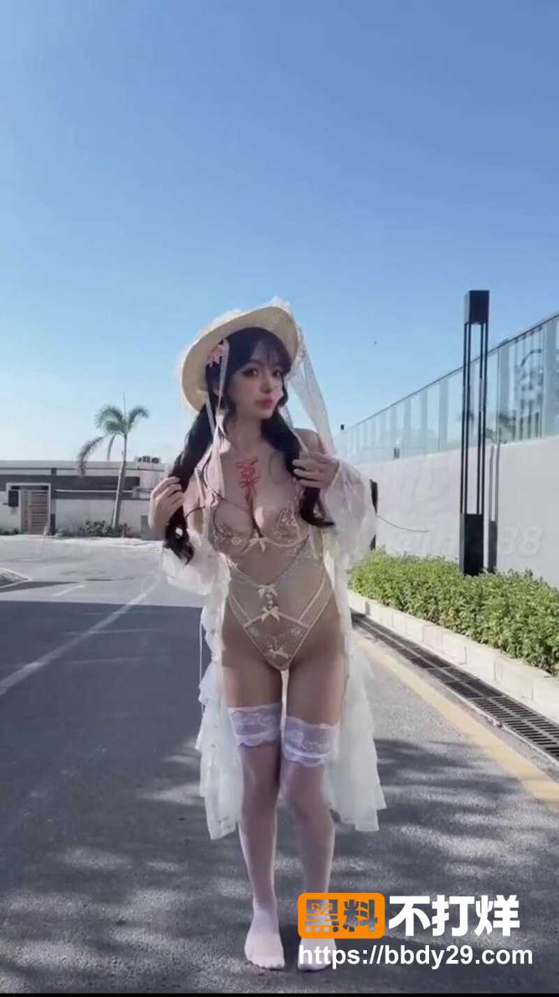 抖音225万粉丝网 红莉莉子Ririko5