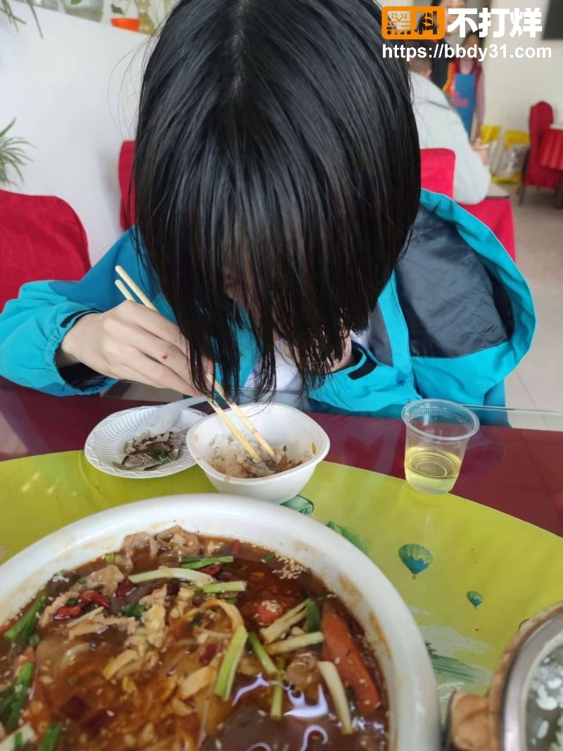 湖北CS男娘见面巨根猛操4