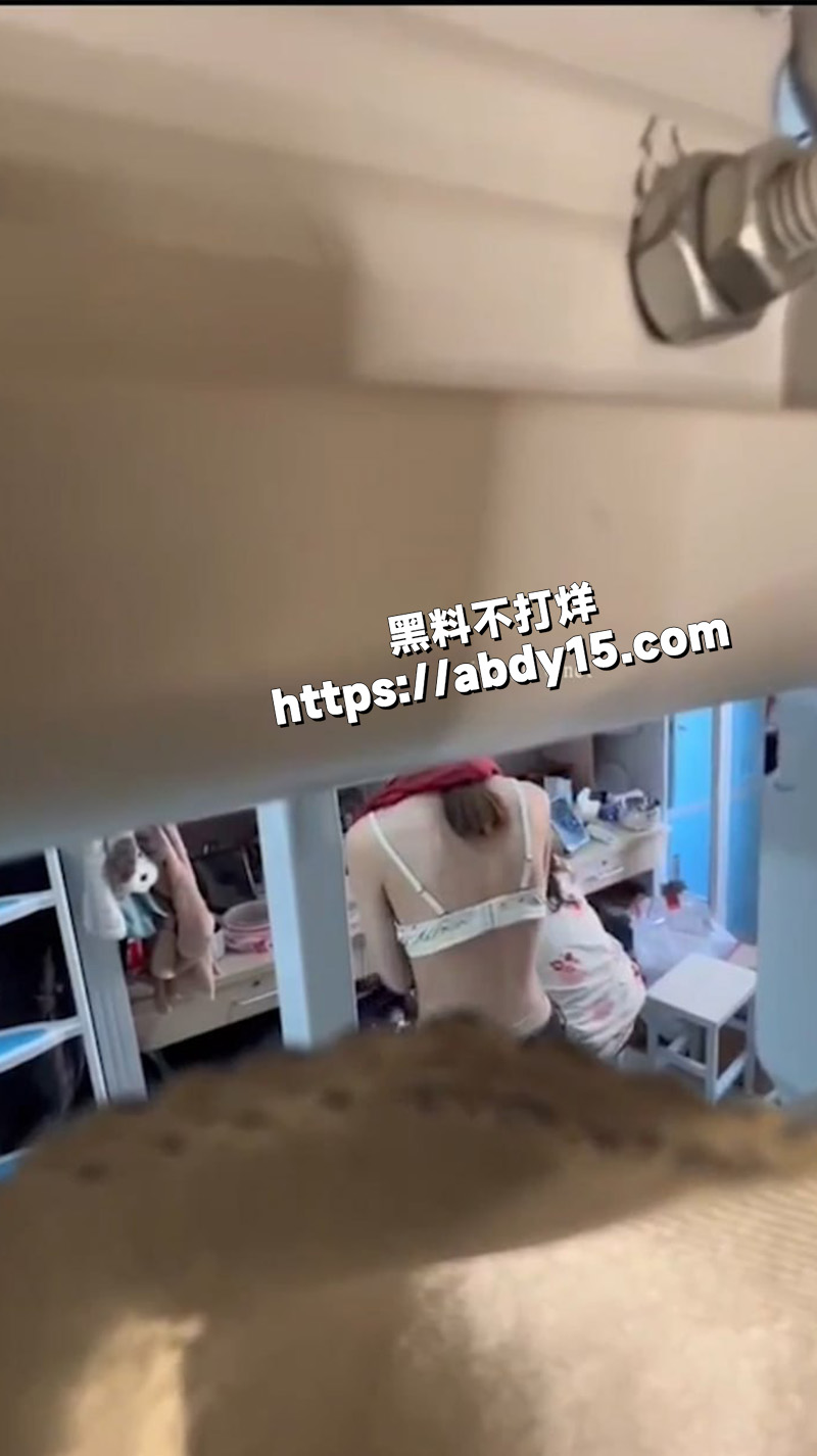 精品偷拍 高价购买女生宿舍5
