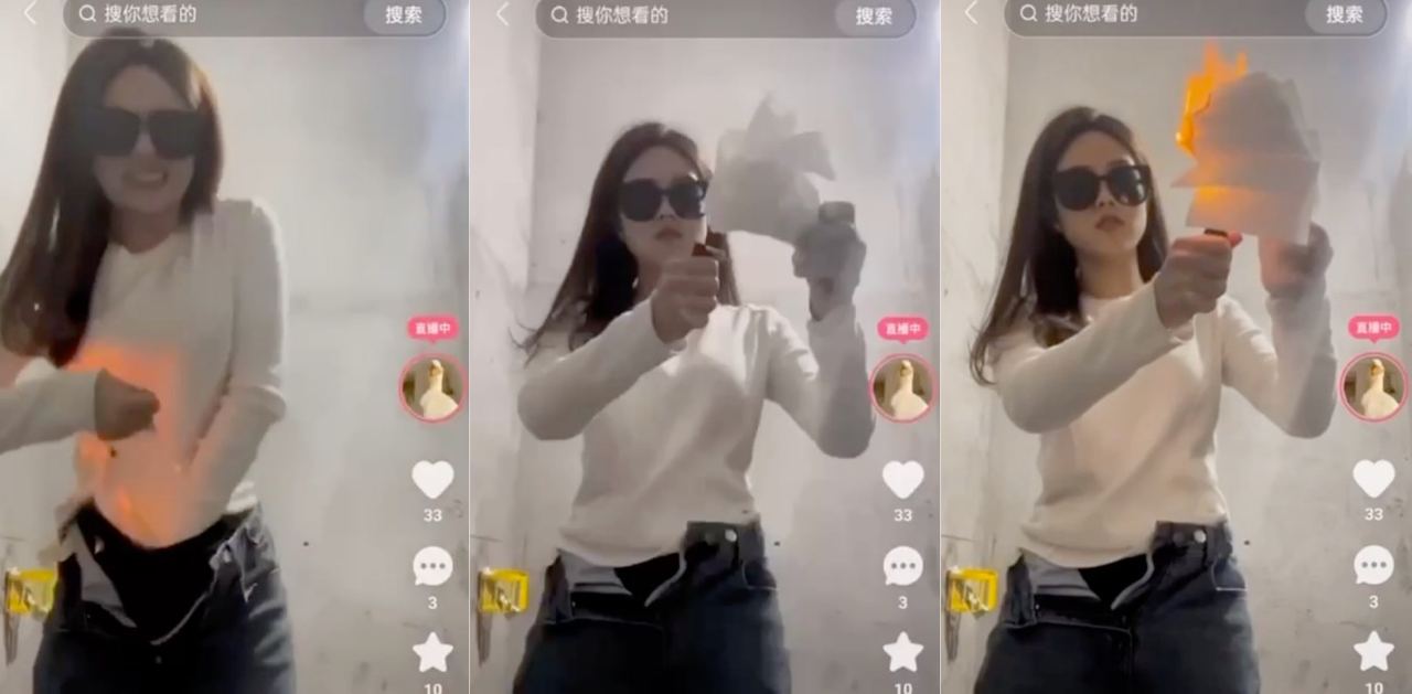 少妇烈火烧逼毛，解锁新姿势！表情直接爽爆自己！