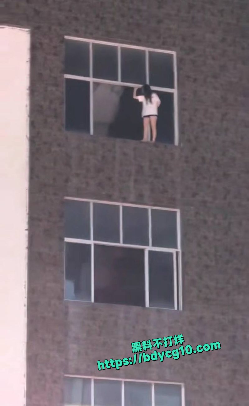 广西梧州龙圩跳楼4