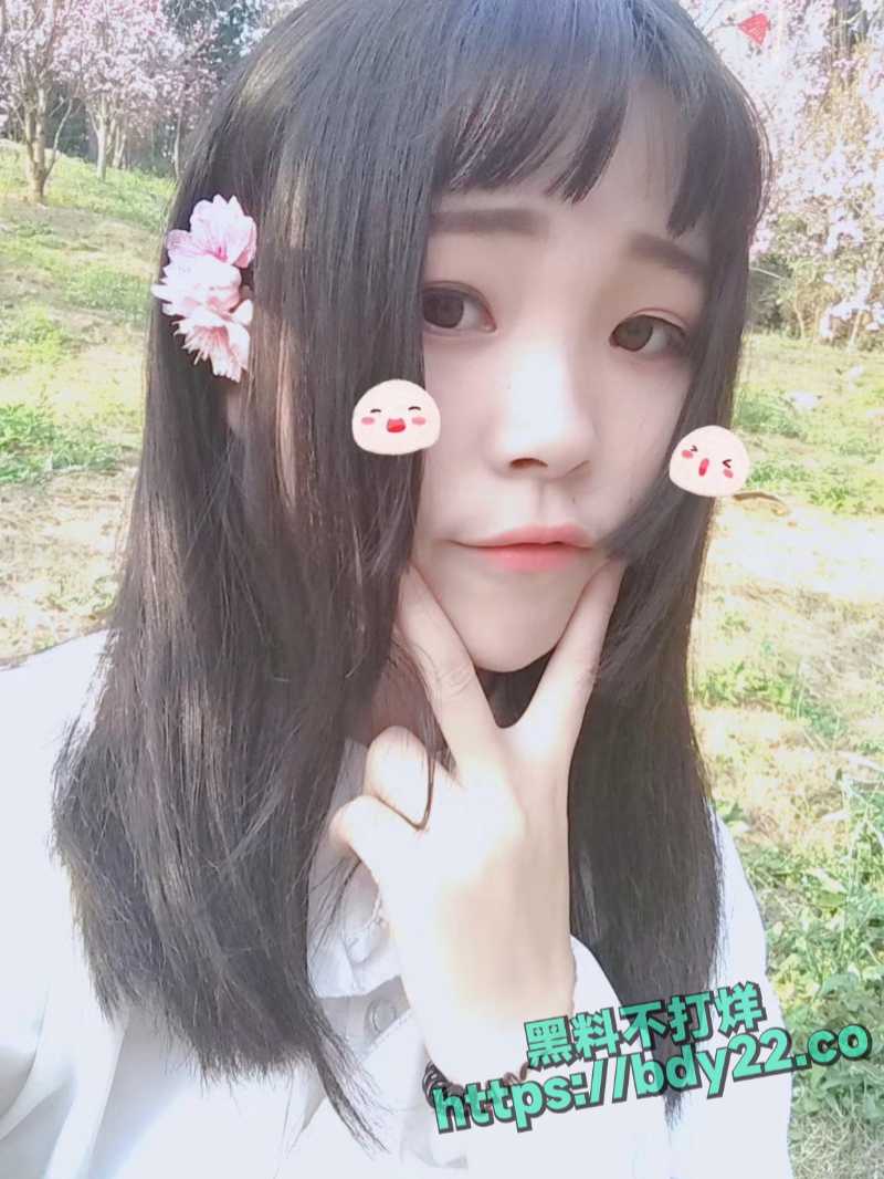 易梦雯37.jpg