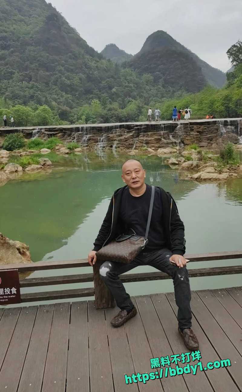 夏四小 38