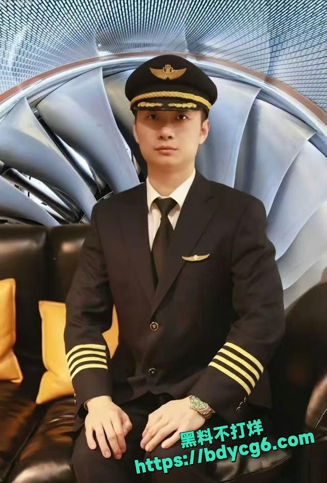南航机长李煜众