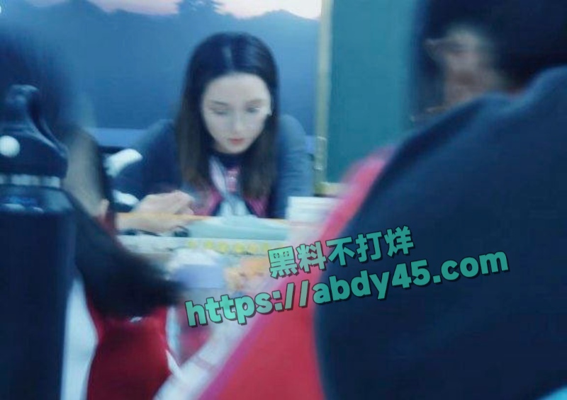 祁东中专女教师徐佳莹 13