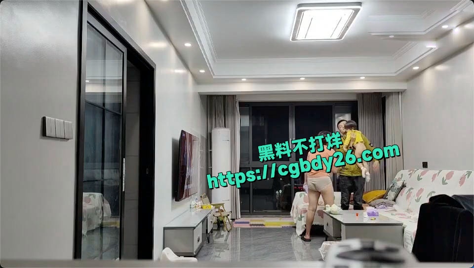 家庭纠纷女子自述老公网贷冷暴力导致婚姻破裂2