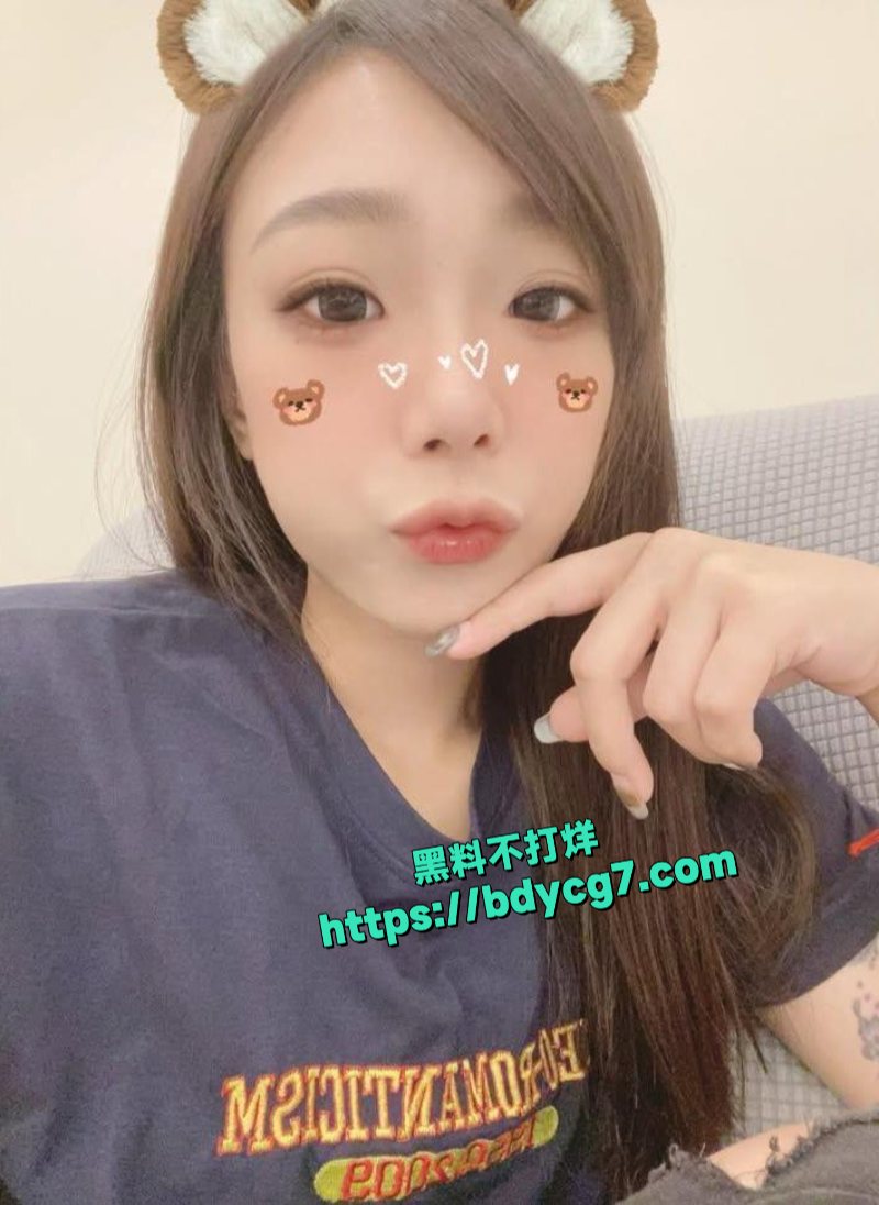 超抗操的美牙师晴晴与男友自拍的做爱视频被外流了出来15