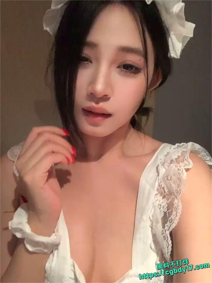 抖音230万粉丝大网红鹅鹅2