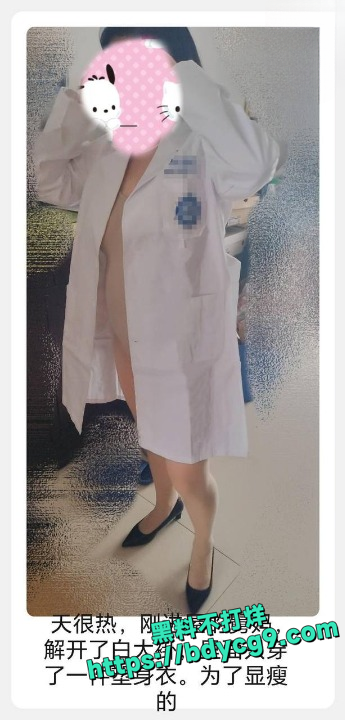 52岁肥女医生舅妈私拍曝光1