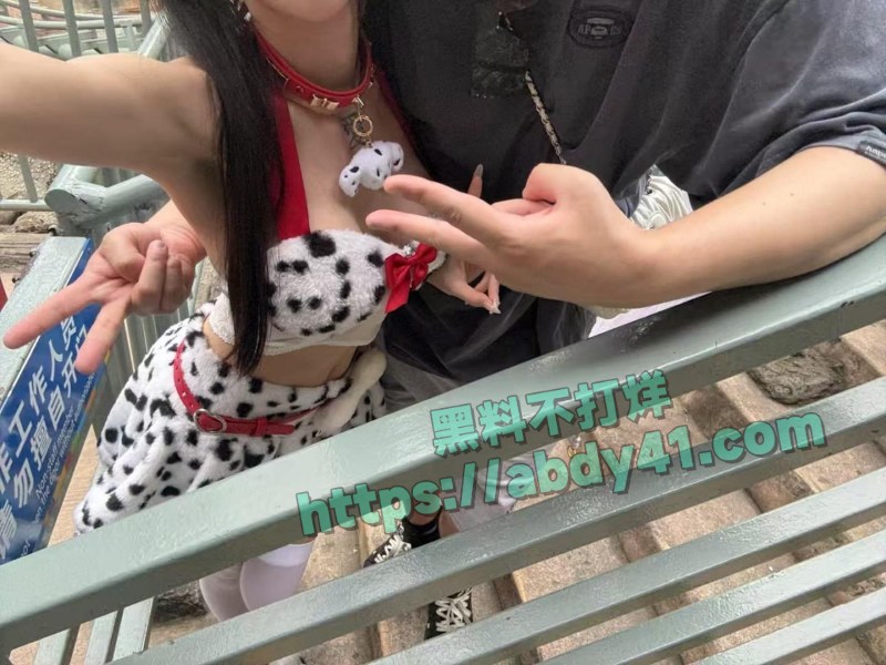 北京少爷恋上老牌福利姬江可爱8