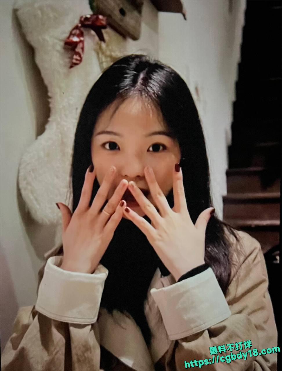 重庆财经学院李佳怡1