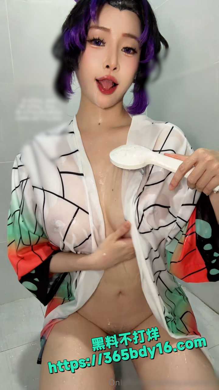 美乳coser 9