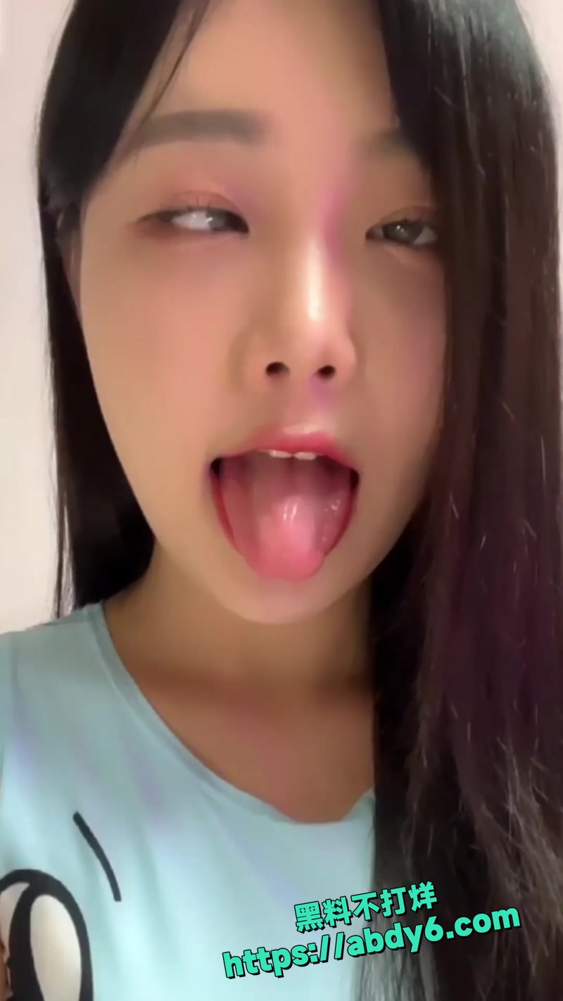 阿黑颜系列之蛇舌女友