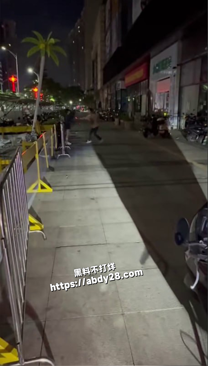 精神刀妹大战精神小伙8