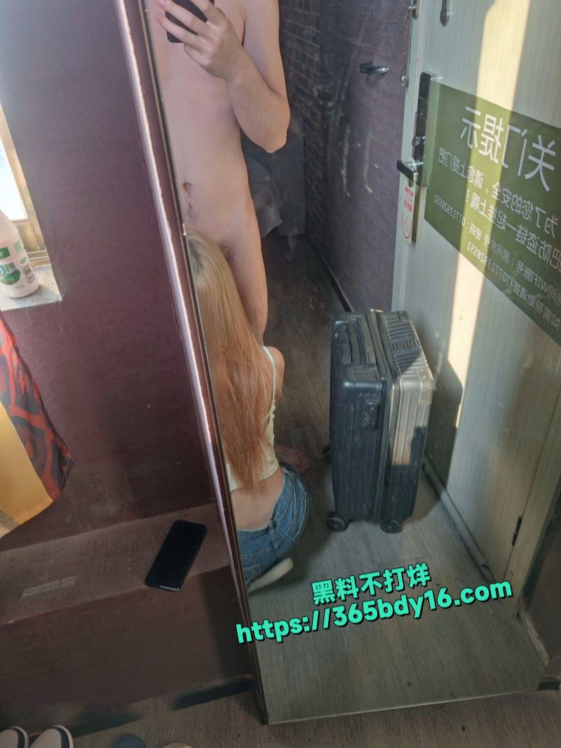 纹身精神小妹和男友啪啪流出6