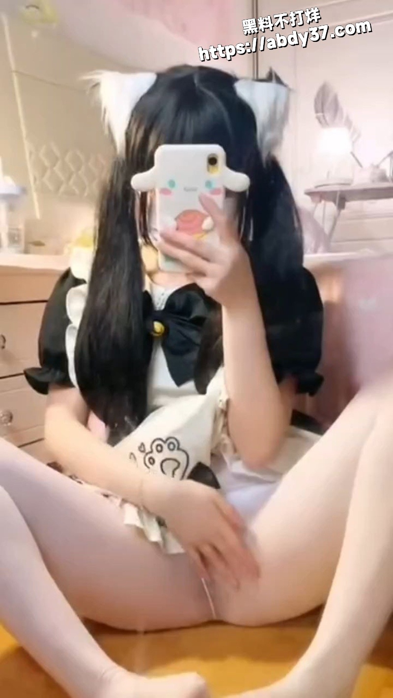 推特福利姬喵呜小桔猫娘 1