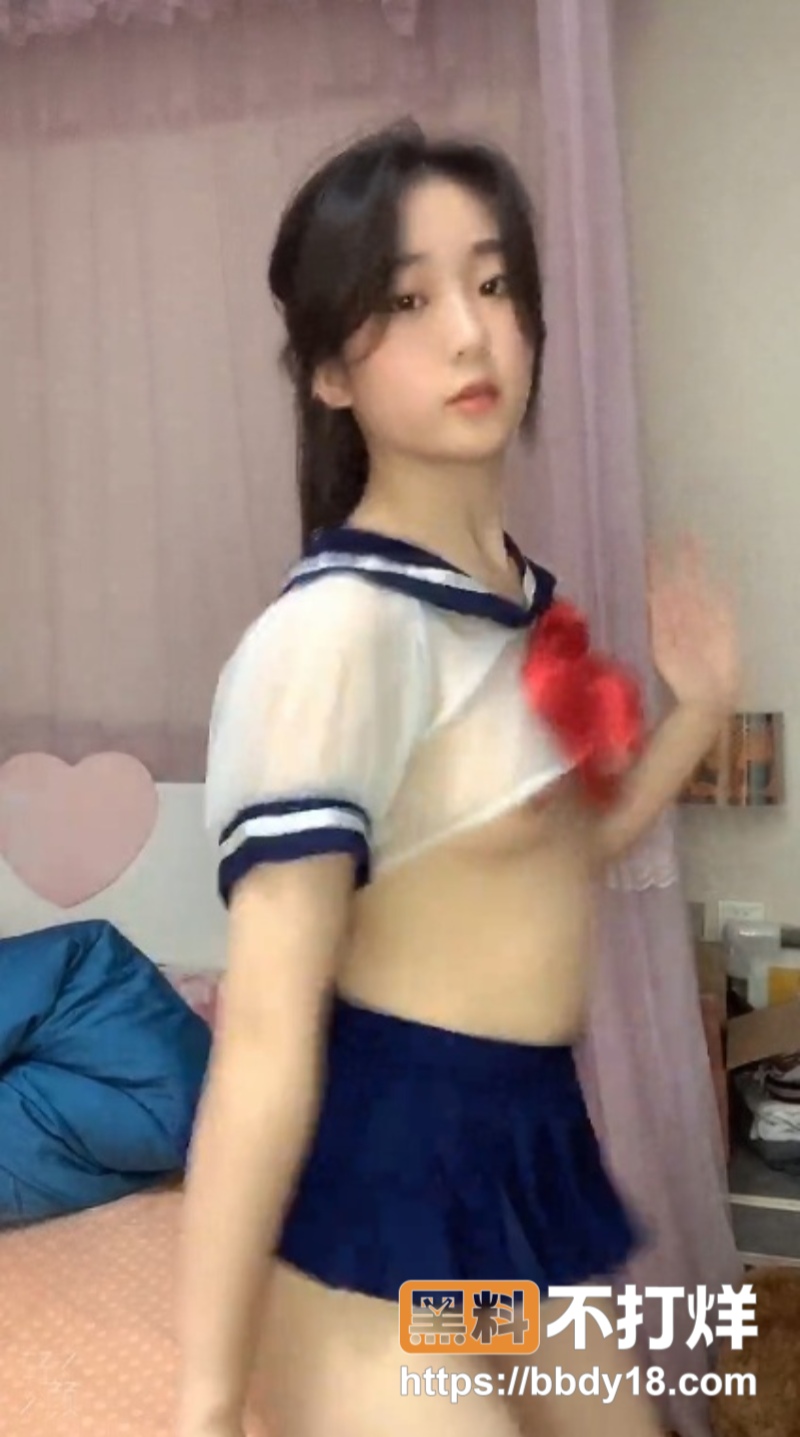 网红柒柒反差大学生裸舞4