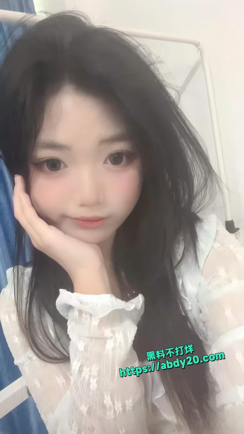 清纯甜妹下海兼职9