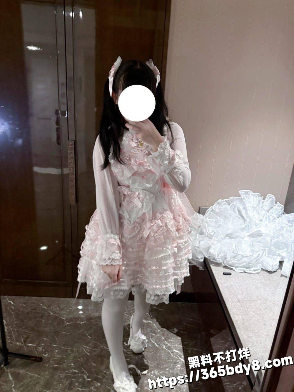 高中生嫩妹私拍4