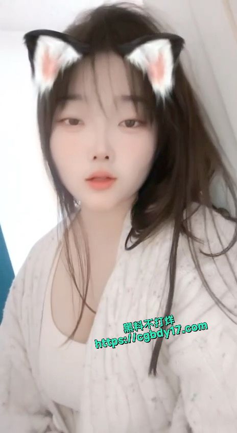 鞍山职教城大奶骚逼吴梦洁 背着男友出去卖逼13