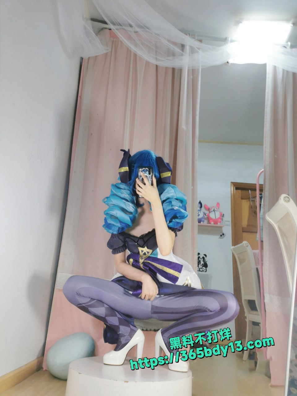 顶级反差萝莉福利姬沐沐酱 2