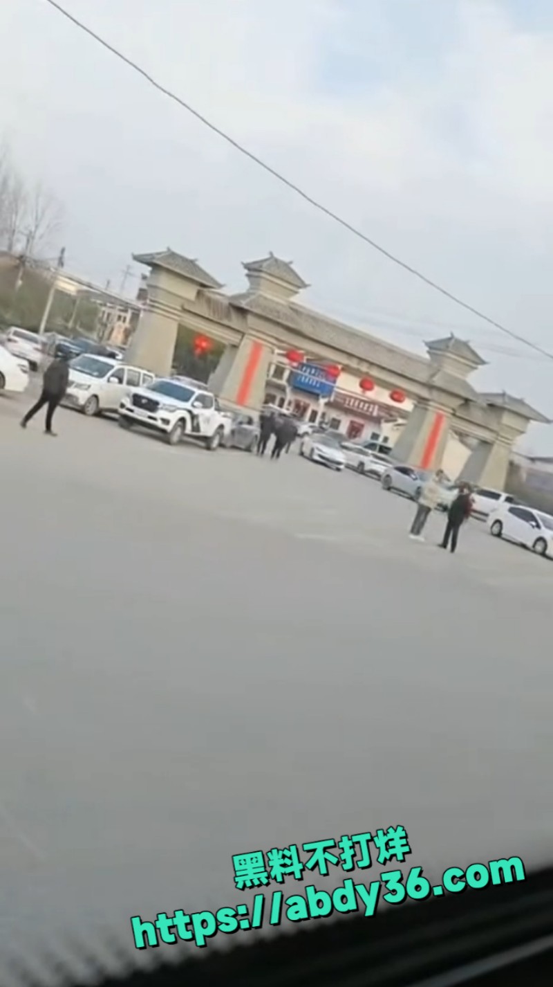 烟花爆竹门店起火爆炸 3