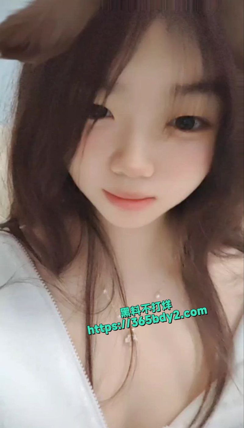 湖南邵阳徐汐假鸡巴炮机插逼都还不满足4