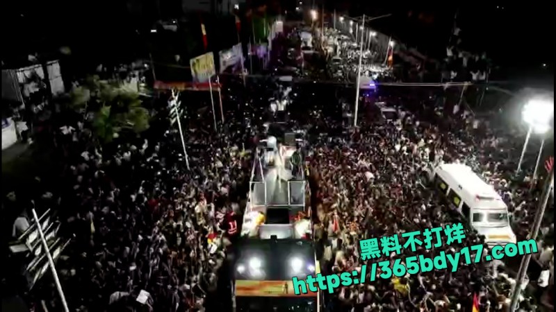 印度泰米尔纳德邦踩踏大事故 18