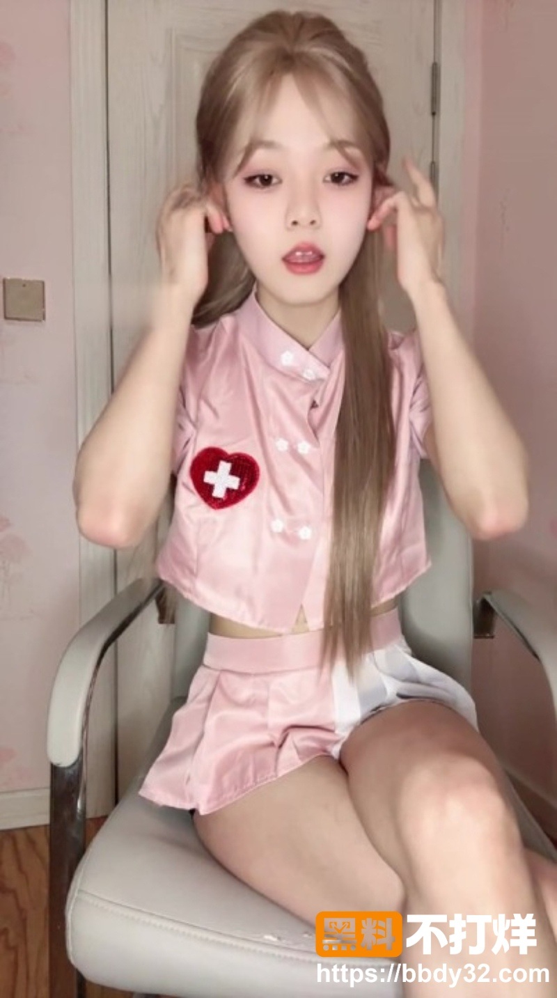 护士姐姐露脸足交6