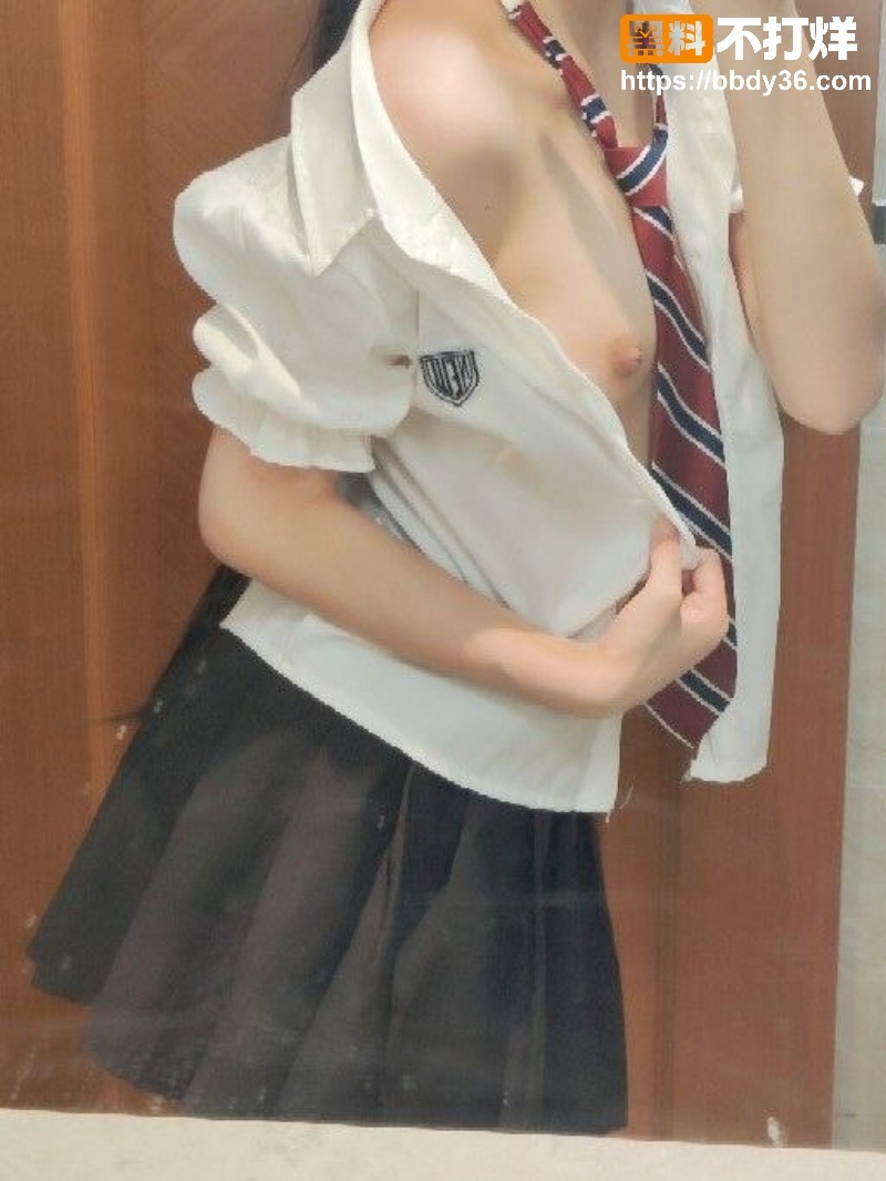 05年上海唐钰黑逼曝光35