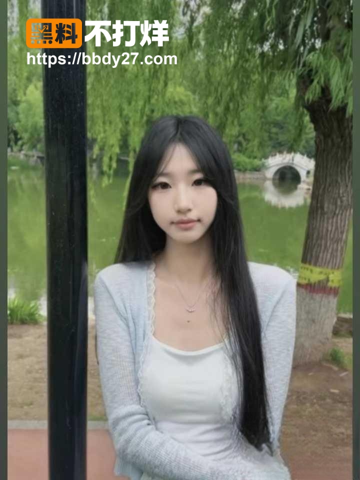 山东济南眼镜妹李语蓉4