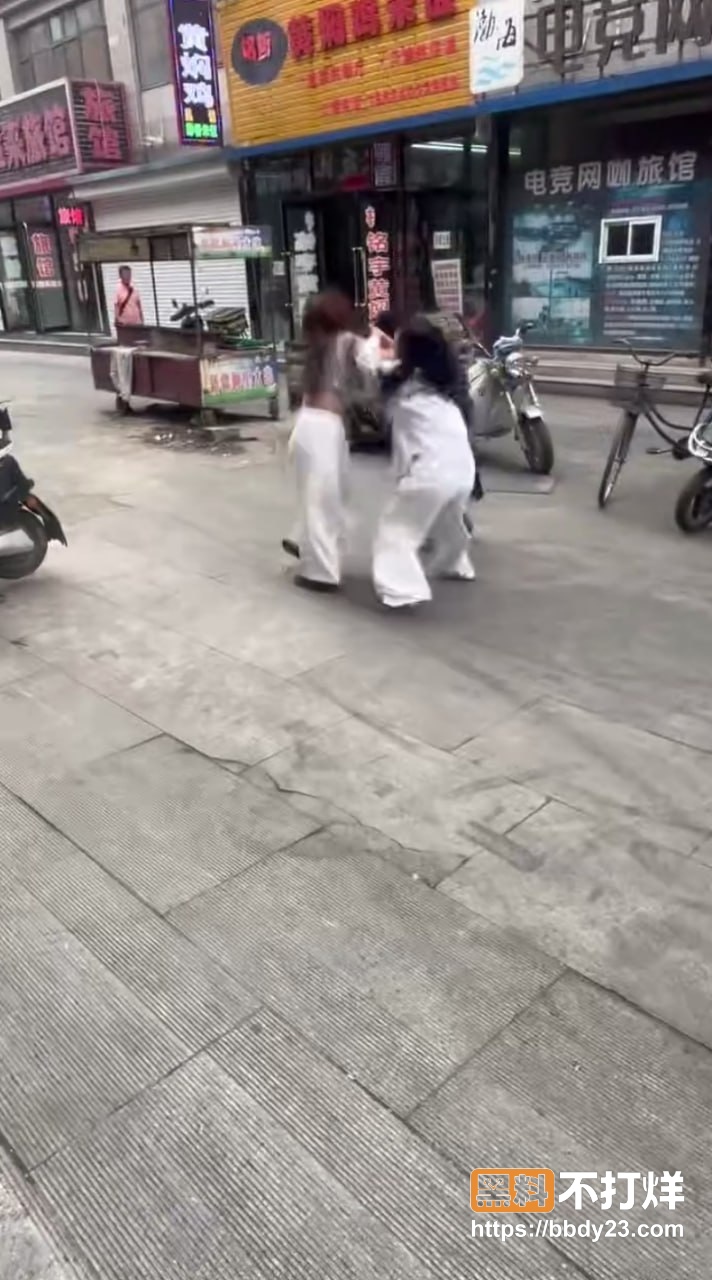 熊岳火车站打小三事件1