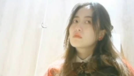【新奇视频】据说是百看不厌的一个视频。妹子真好看啊！
