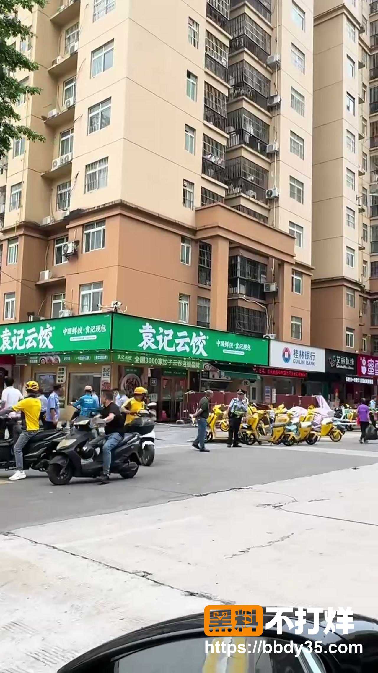 南宁跳楼2