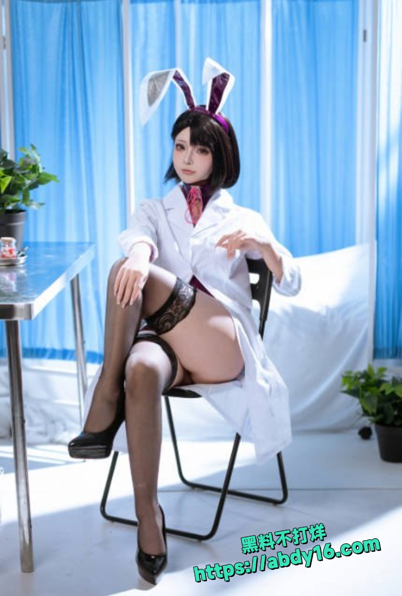 兔女郎校医诱惑爆表2