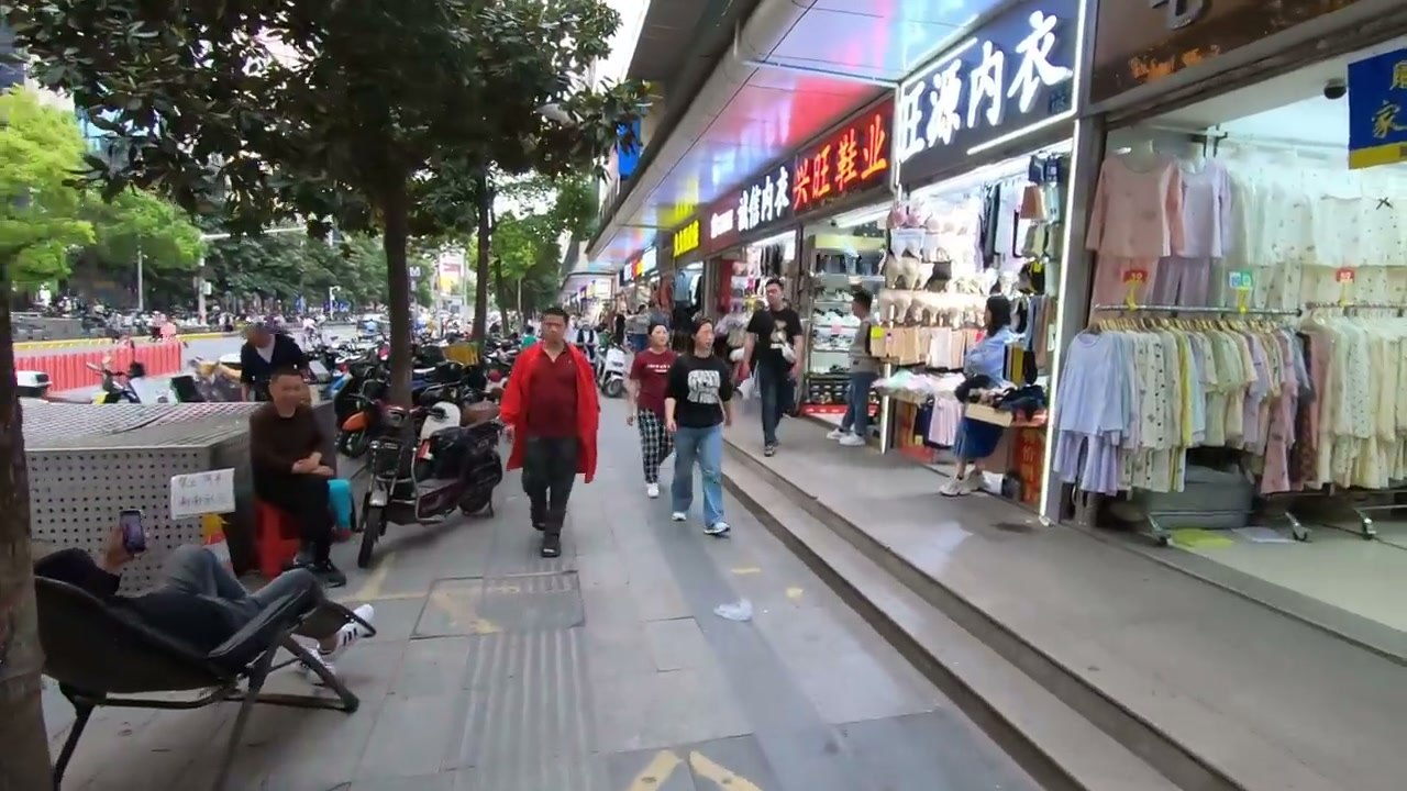 清瓜商业巷弄扫街纪实 电动车行人小店全记录 十足少女越来越多