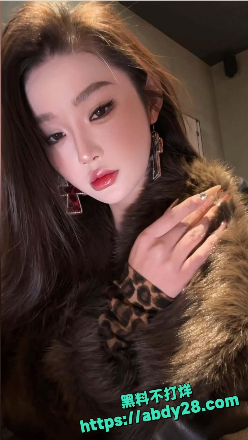 李琦恋爱中出轨多次怀孕赖男友5