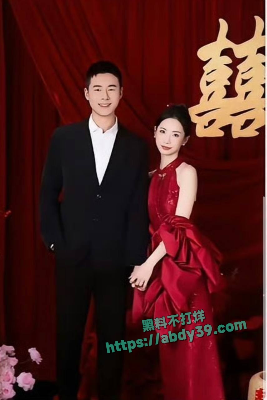 昌瑾昀订婚还相亲 22