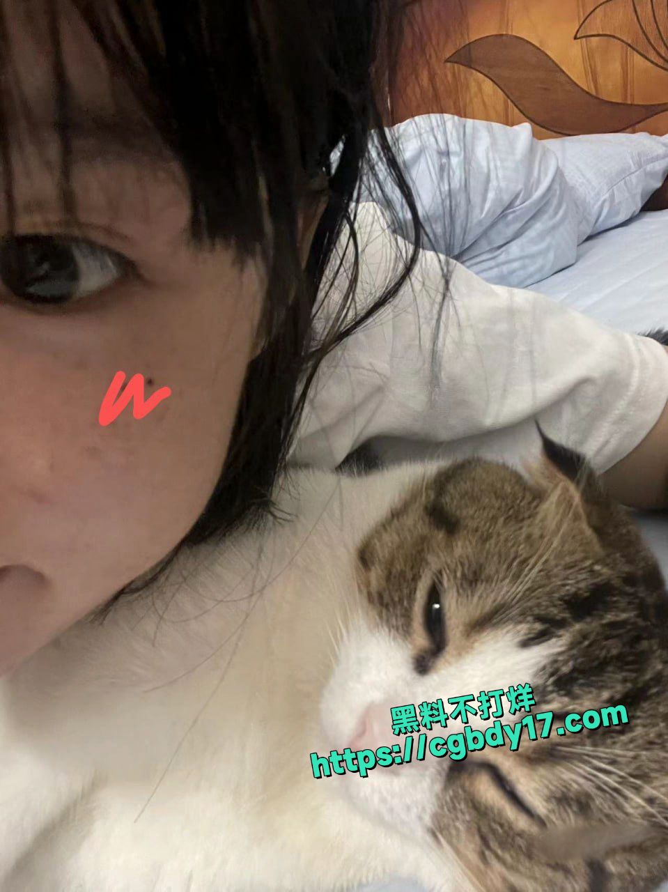 山西运城某学大一短发清纯学妹，实则母狗一只7