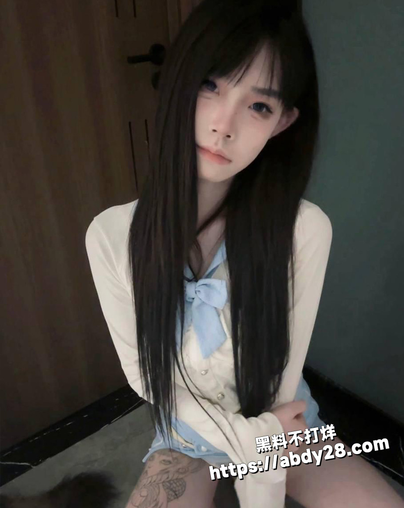 瓜友投稿曝光探探约炮纹身精神小妹5