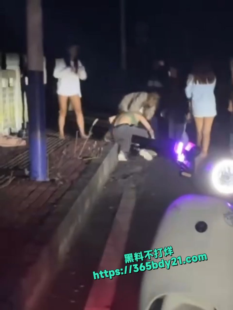 福建高中女生霸凌事件震惊全网 8
