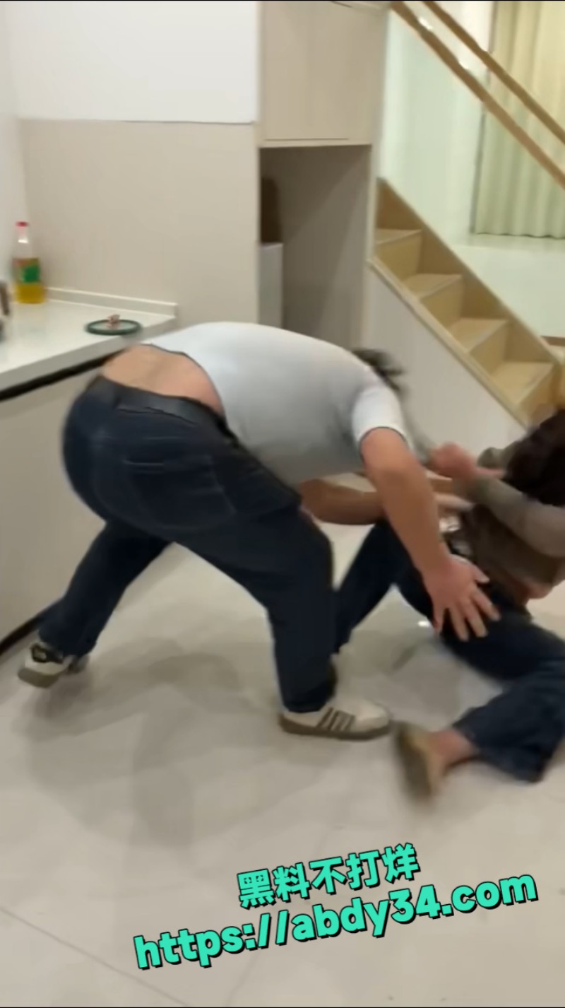 暴打打女人  9